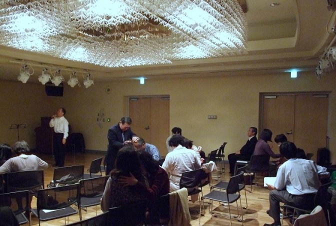 第３回実践いやし決起集会の様子。２０１２年４月１８日、北とぴあカナリアホール（東京都北区）で。
