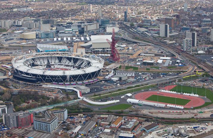 建設中のオリンピック・パーク（写真提供：LOCOG） 