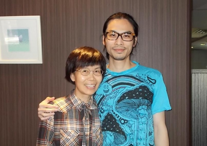 葉衡山さんと母親の曹貴香さん。東京都内ホテルで。